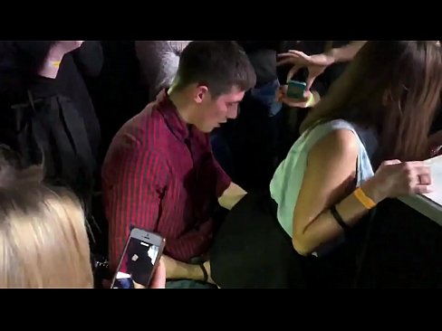 ❤️ રશિયન નાઇટક્લબમાં વાસ્તવિક સેક્સ. ગુદા અને યોનિમાર્ગમાં 18 વર્ષની રશિયન છોકરીએ નાઈટક્લબમાં ચોદાઈ ❤️  પોર્ન પર gu.pornpk.ru ❌